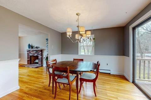 2 Edward Dr, Walpole, MA 02081 photo 6