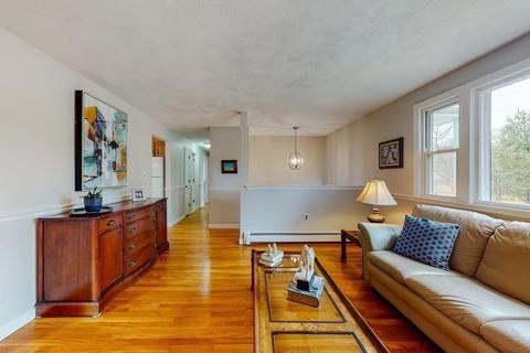 2 Edward Dr, Walpole, MA 02081 photo 13