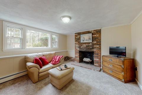2 Edward Dr, Walpole, MA 02081 photo 24