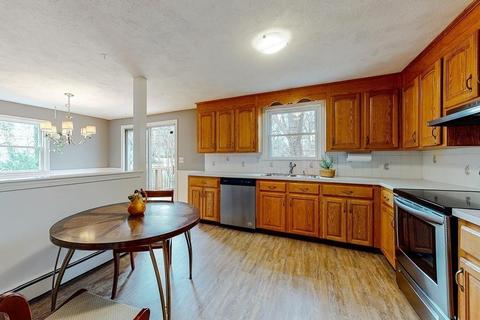 2 Edward Dr, Walpole, MA 02081 photo 9