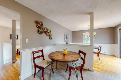 2 Edward Dr, Walpole, MA 02081 photo 10