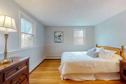2 Edward Dr, Walpole, MA 02081 photo 19