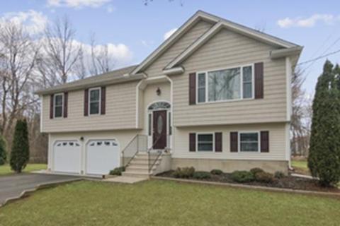 44 Steele Rd, Enfield, CT 06082 photo 3