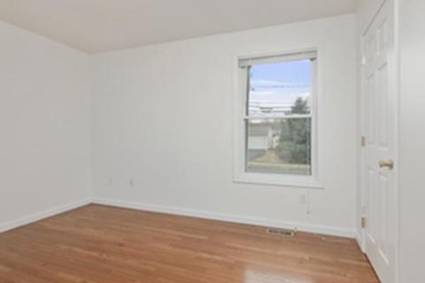 44 Steele Rd, Enfield, CT 06082 photo 12