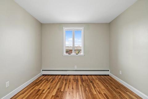9 Hallmark Dr, Woburn, MA 01801 photo 34