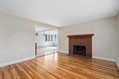 9 Hallmark Dr, Woburn, MA 01801 photo 20