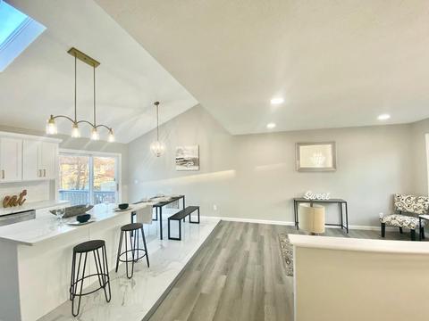 191 Lamont St, Springfield, MA 01119 photo 1