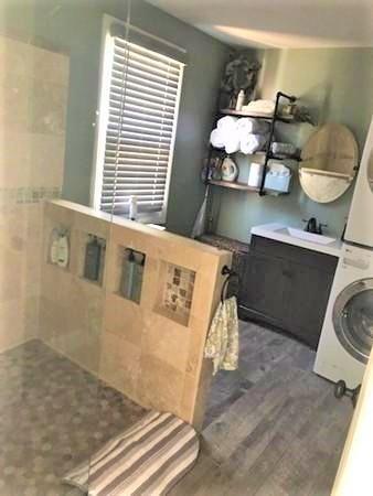 24 Hartz St, Gloucester, MA 01930 photo 11