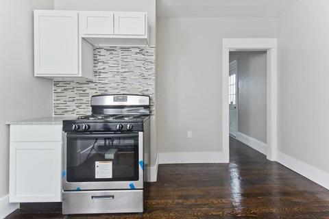 56 Burton St, Springfield, MA 01108 photo 8