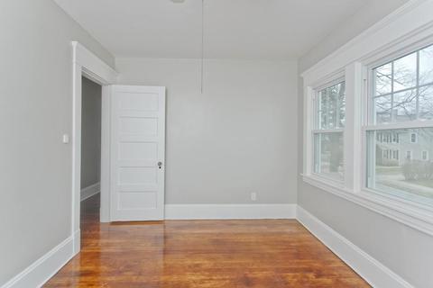 56 Burton St, Springfield, MA 01108 photo 28