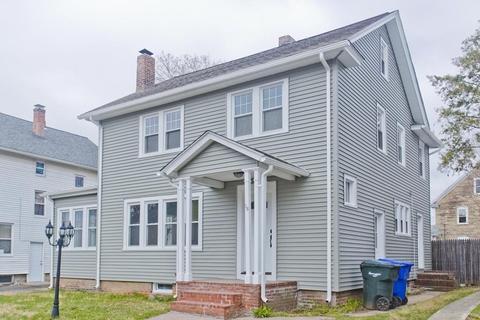 56 Burton St, Springfield, MA 01108 photo 3