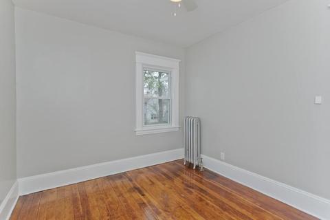 56 Burton St, Springfield, MA 01108 photo 32
