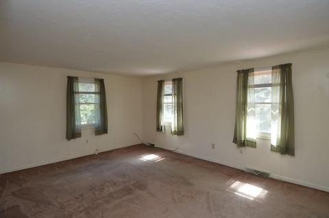 9 Spring St, Millis, MA 02054 photo 12