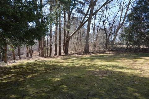 9 Spring St, Millis, MA 02054 photo 4
