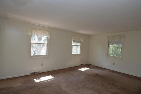 9 Spring St, Millis, MA 02054 photo 28