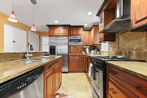 155 Valley Path, Marshfield, MA 02050 photo 11
