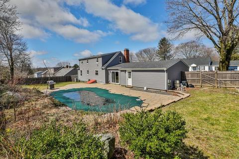 11 Sheffield Rd, Danvers, MA 01923 photo 2