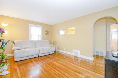 149 Powell Ave, Springfield, MA 01118 photo 8