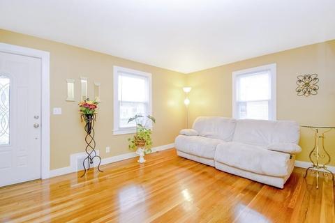 149 Powell Ave, Springfield, MA 01118 photo 9
