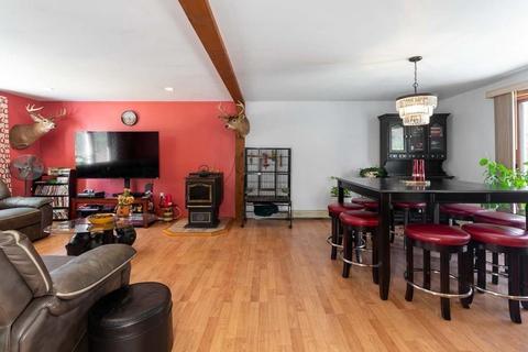 91 Dunn Rd, Ashburnham, MA 01430 photo 8