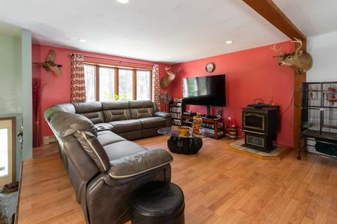 91 Dunn Rd, Ashburnham, MA 01430 photo 5