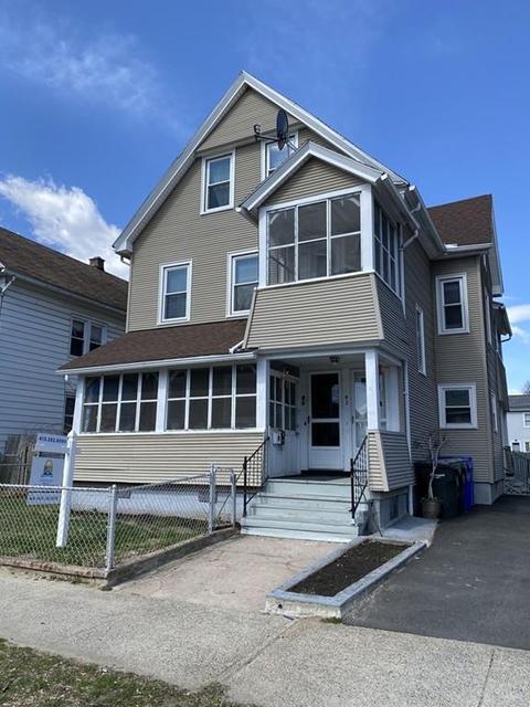90 Grover St, Springfield, MA 01104 photo 1