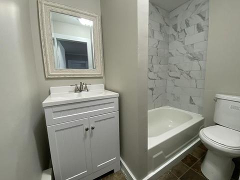 90 Grover St, Springfield, MA 01104 photo 9