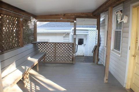 22 Pendexter Ave, Chicopee, MA 01013 photo 5