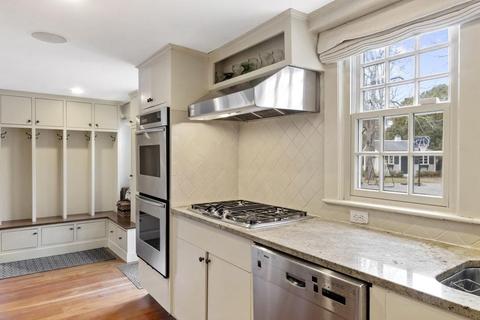 927 High St, Dedham, MA 02026 photo 11