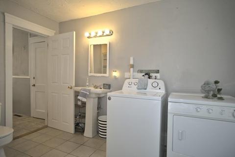 6 Electric St, Worcester, MA 01610 photo 9