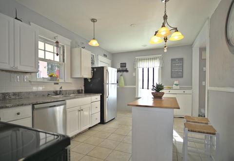 6 Electric St, Worcester, MA 01610 photo 3