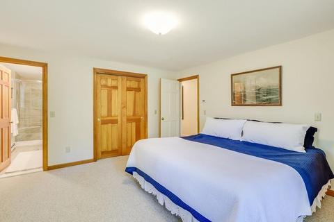 32 Rainbow Dr, Barnstable, MA 02632 photo 17