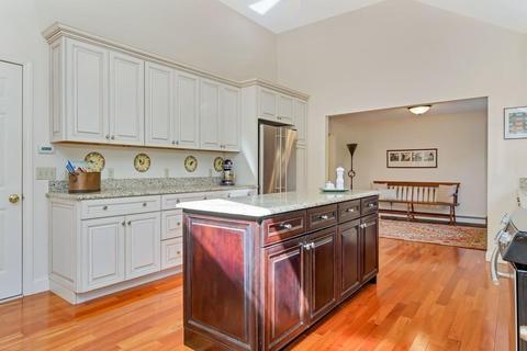 32 Rainbow Dr, Barnstable, MA 02632 photo 13