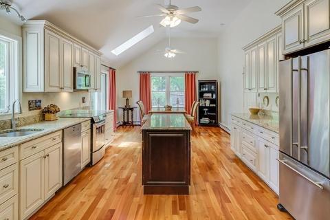 32 Rainbow Dr, Barnstable, MA 02632 photo 9