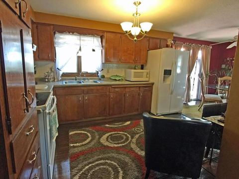 28 Dundee St, Fall River, MA 02721 photo 10