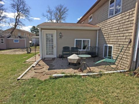 28 Dundee St, Fall River, MA 02721 photo 8