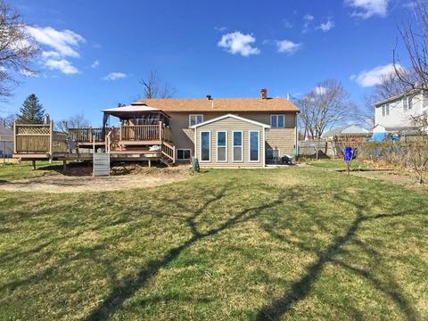28 Dundee St, Fall River, MA 02721 photo 5