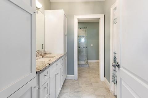 29 Lothrop St #2, Beverly, MA 01915 photo 18