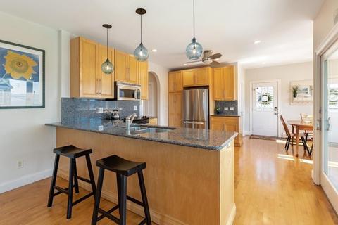 29 Lothrop St #2, Beverly, MA 01915 photo 10