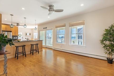29 Lothrop St #2, Beverly, MA 01915 photo 9