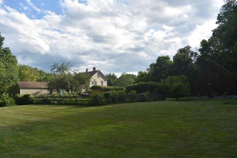 116 South St, Upton, MA 01568 photo 39