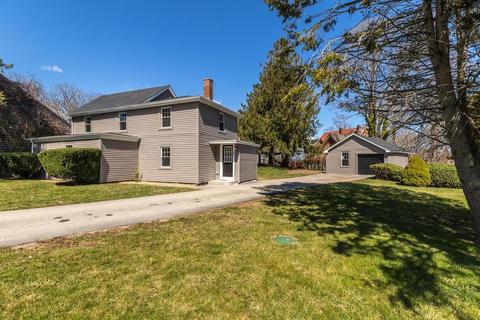 44 High St, Gloucester, MA 01930 photo 2