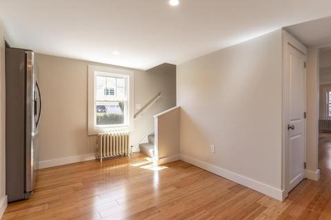 44 High St, Gloucester, MA 01930 photo 11