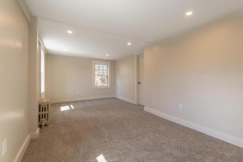 44 High St, Gloucester, MA 01930 photo 12