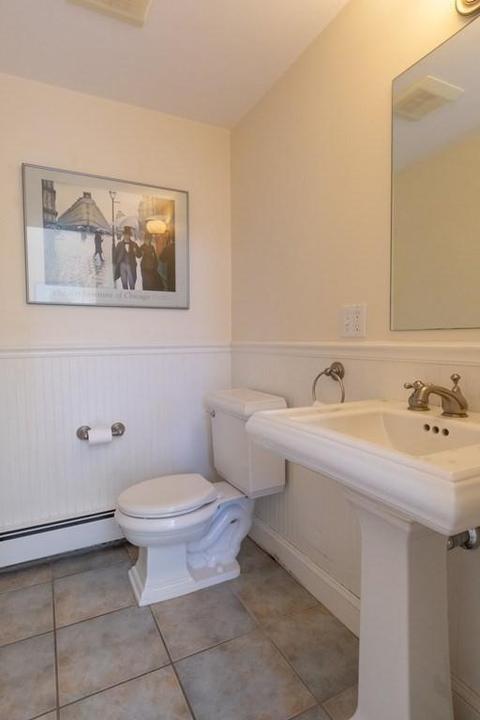 34 Woodledge Rd, Needham, MA 02492 photo 18