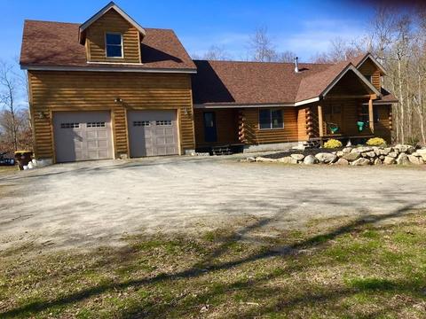 1154 Watkins St, Fall River, MA 02720 photo 4