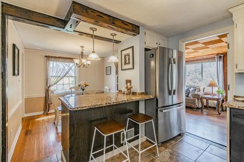 10 Donbray Rd, Springfield, MA 01119 photo 12