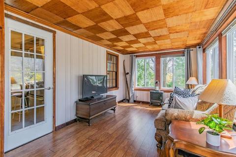 10 Donbray Rd, Springfield, MA 01119 photo 15