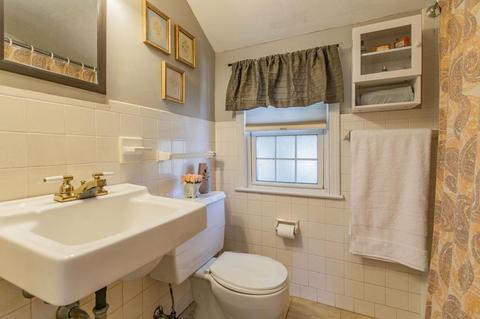 10 Donbray Rd, Springfield, MA 01119 photo 22