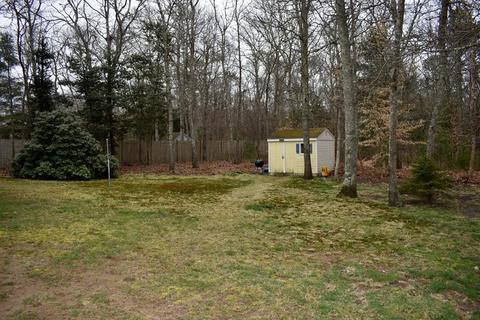24 Gunters Ln, Mashpee, MA 02649 photo 5